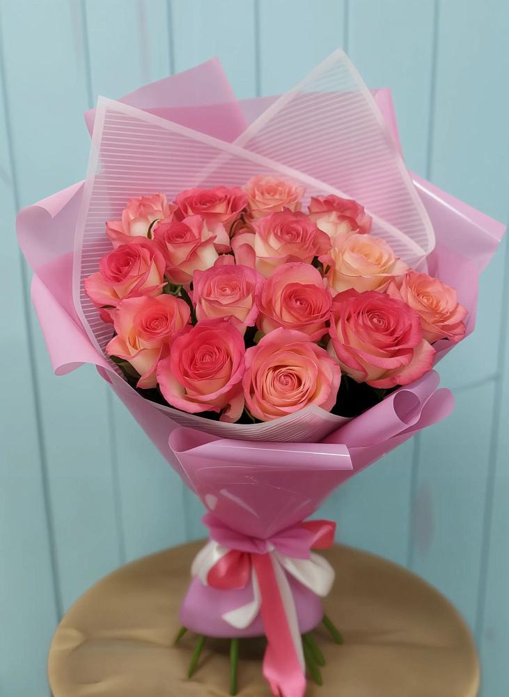 Букет 15 Розовых роз Равель в Колодкино