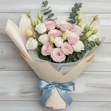 Букет цветов из:  Лизиантусы в Колодкино