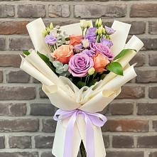 Букет цветов из:  Лизиантусы и Розы #REPLACE_PRED# Колодкино