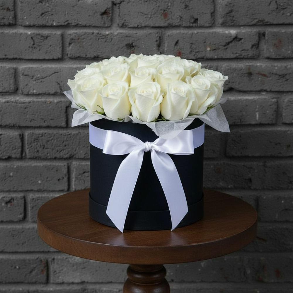 Цветочная композиция из Розы в шляпной коробке в Колодкино